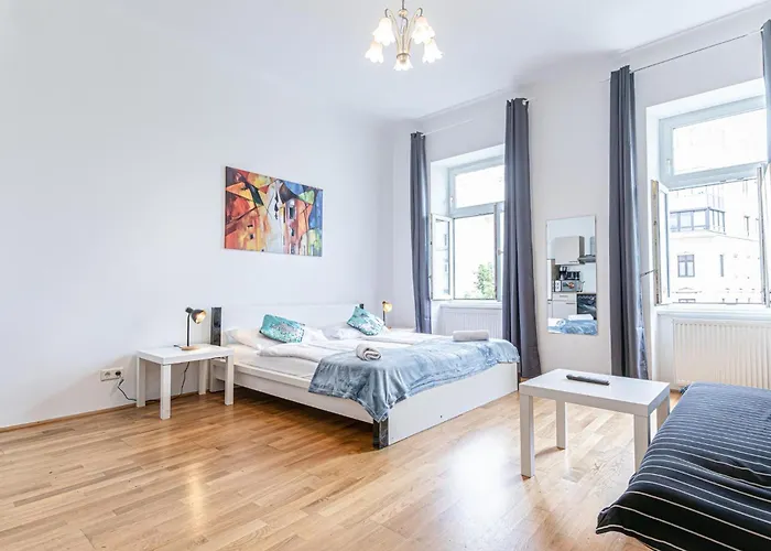 Peaceful And Stylish 2 Bedroom Cozy Atmosphere