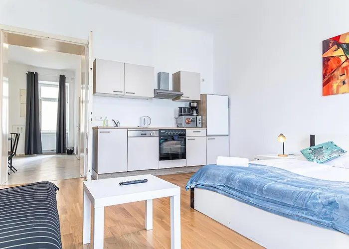 Peaceful And Stylish 2 Bedroom Cozy Atmosphere *